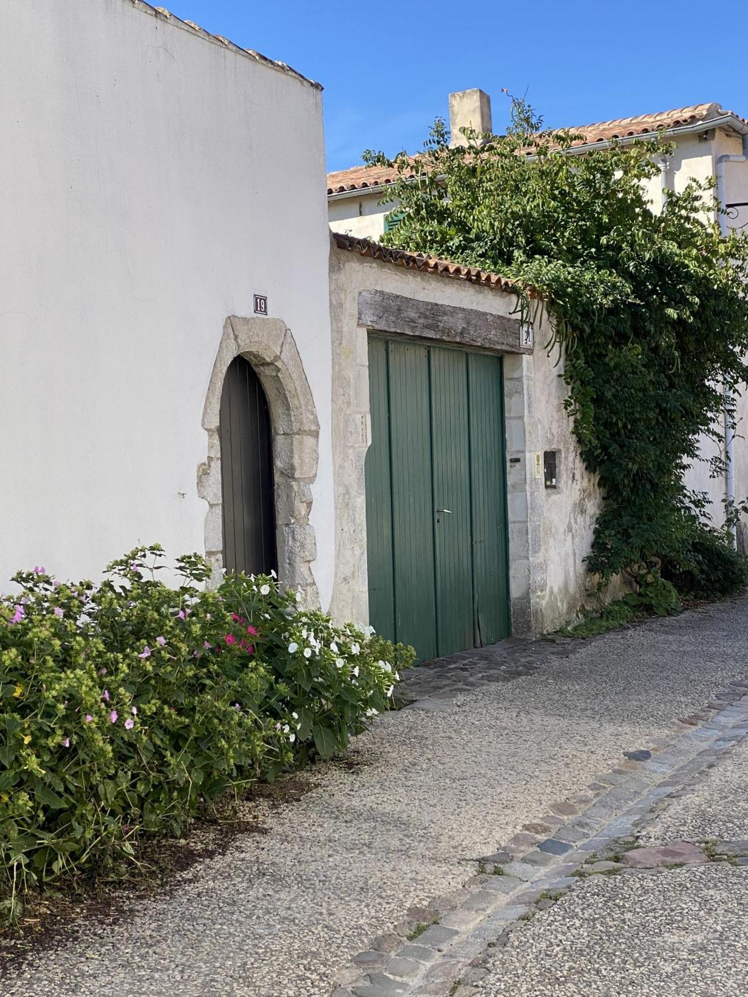 Les Remparts Apartman Saint-Martin-de-Ré Kültér fotó