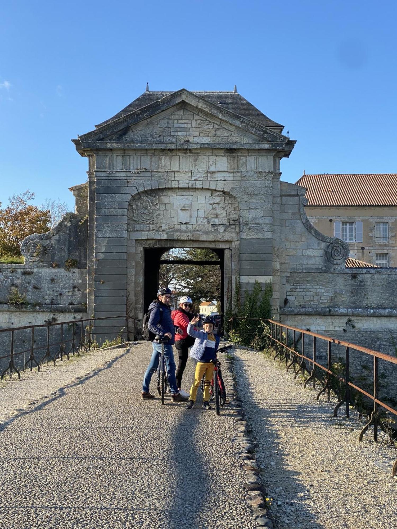 Les Remparts Apartman Saint-Martin-de-Ré Kültér fotó